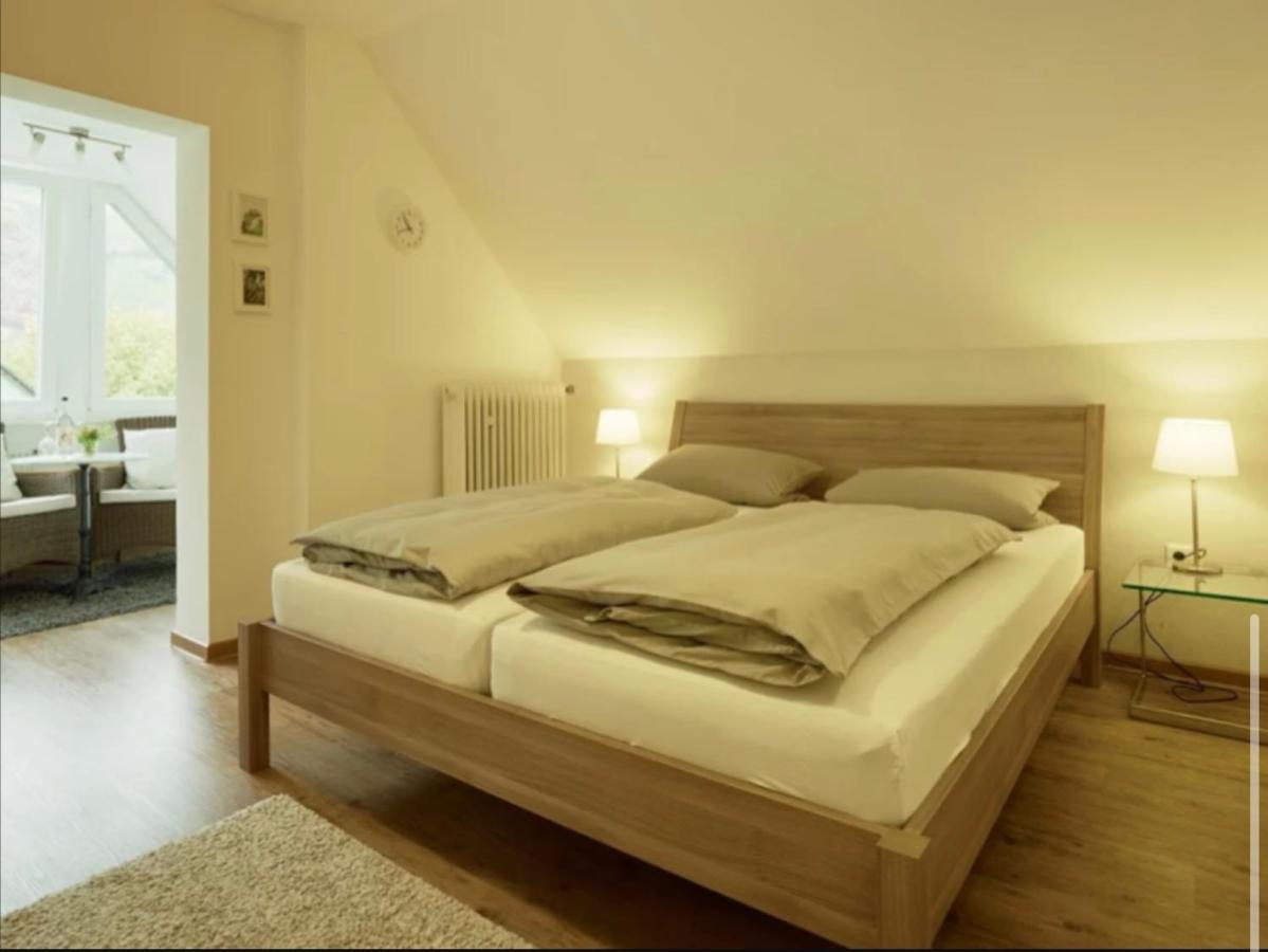Landhauskiebel Erden Bagian luar foto